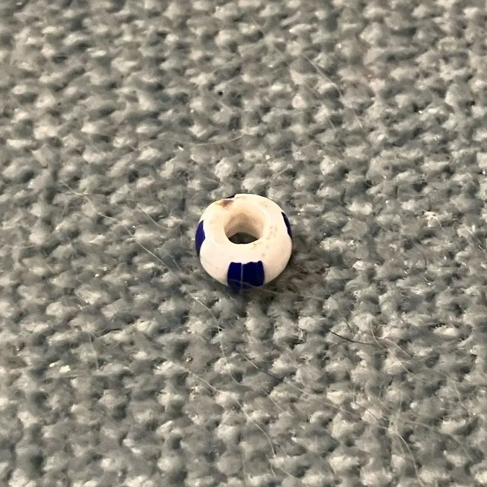 Bead